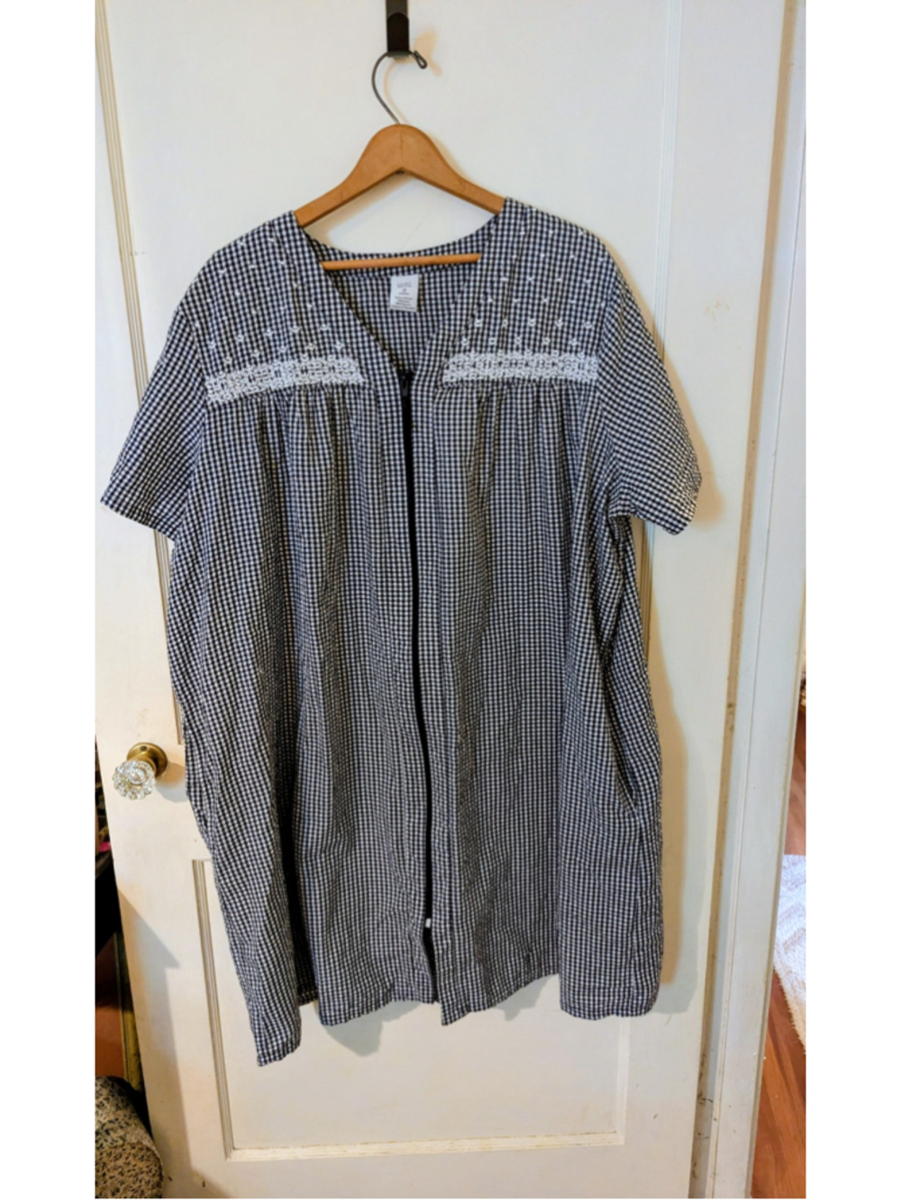 Croft & Barrow short sleeve zip up robe navy gingham 2x